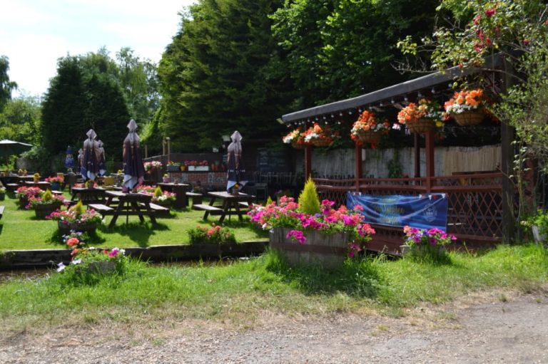 The Compasses Inn Garden